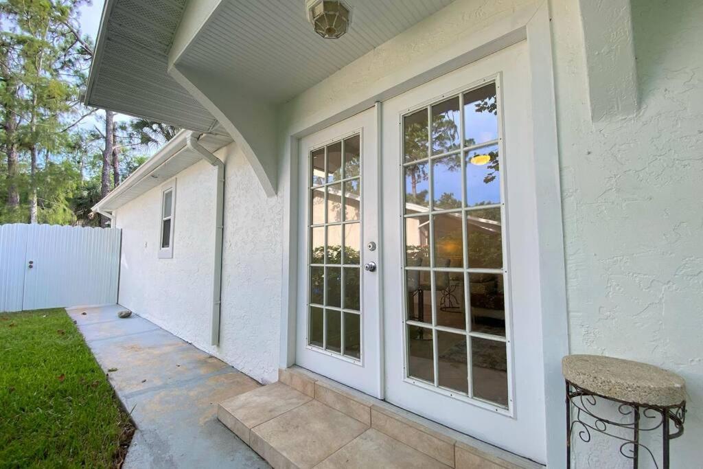 Cheerfull 4/Bed/ 3 Bath / Pool / Best Location North North Naples Exterior foto
